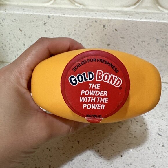 Gold Bond Body Powder Medicated Triple Relief 10 Oz. with TALC Original Formula - Picture 2 of 4